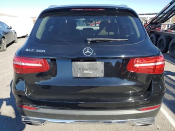 Mercedes GLC C253 2019 Mercedes-Benz GLC 300 2019 2.0l 2.0 Benzyna 241KM, zdjęcie 2
