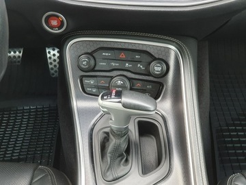 Dodge Challenger III 2016 Dodge Challenger 6.4 Hemi 392 Pełny SRT Brembo, zdjęcie 25