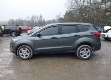 Ford Escape III 2019 Ford Escape S, od ubezpieczalni 2.5 Benzyna 170KM, zdjęcie 4