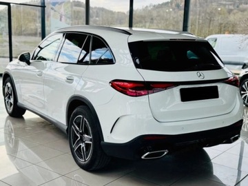 Mercedes GLC C254/X254 2025 MERCEDES-BENZ GLC 200 d 4-Matic AMG Line 2.0 (163KM) 2025, zdjęcie 1