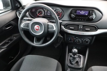 Fiat Tipo II Sedan 1.4 95KM 2019 Fiat Tipo 1.4 16V, Salon Polska, 1. Właściciel, zdjęcie 6
