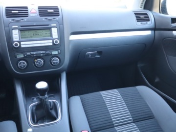 Volkswagen Golf V Hatchback 1.4 80KM 2008 VW Golf 1.4 16V, Klima, Klimatronic, zdjęcie 7