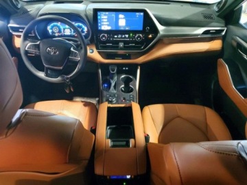 Toyota Highlander III 2025 Toyota Highlander Platinum 2025 2.4 Benzyna 265KM, zdjęcie 8