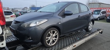 MAZDA 2 DE -09R - VOLANT KOŽENÁ / SEDADLA PLASTY Z INTERIÉR
