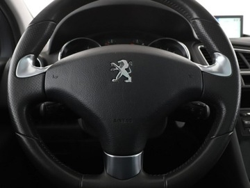 Peugeot 5008 I Minivan Facelifting 1.6 BlueHDi 120KM 2016 Peugeot 5008 Panorama, Czujniki, Aut.klima, Navi,, zdjęcie 20