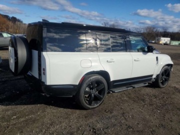 Land Rover Defender IV (L663) 2025 Land Rover Defender 130 X-Dynamic SE 2025 3.0l 3.0 Benzyna 395KM, zdjęcie 3