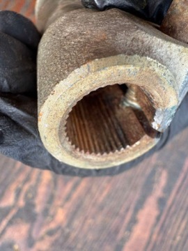 Крепление стойки для усилителя рулевой колонки yamaha yfm 550 / 700 grizzly