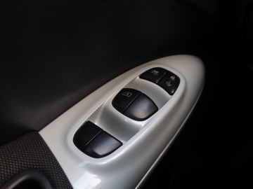 Nissan Juke I SUV 1.5 dCi 110KM 2012 Nissan Juke 1.5 dCi, Navi, Klima, Klimatronic, zdjęcie 17