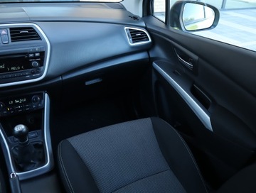 Suzuki SX4 I Sedan 1.6 VVT 120KM 2013 Suzuki SX4 S-Cross 1.6 VVT, Salon Polska, zdjęcie 7