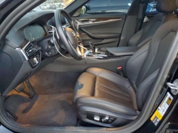 BMW Seria 5 G30-G31 2020 BMW Seria 5 2020r., 530e, 2L, od ubezpieczalni 2.0 Hybryda 182KM, zdjęcie 6