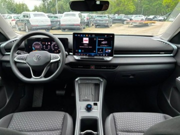 Volkswagen T-Roc I SUV Facelifting 1.5 TSI ACT 150KM 2026 Volkswagen T-Roc Life 1.5 eTSI 150KM DSG, zdjęcie 11