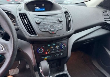 Ford Escape III 2018 Ford Escape 2018 Ford Escape 1.5l 4x4 - w Polsce oplatach i akcyzie Faktura, zdjęcie 12