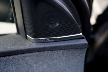 Peugeot 3008 II Crossover 1.6 THP 165KM 2018 Peugeot 3008 GT ful led skóra masaze ACC kamery, zdjęcie 17