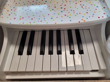 ВЫХОДНОЕ ДЕРЕВЯННОЕ ПИАНО ДЛЯ ДЕТЕЙ