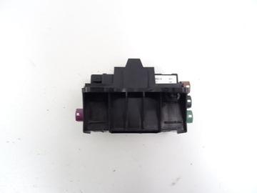 МОДУЛЬ VW T-ROC КРЕПЛЕНИЕ USB-КОНТРОЛЛЕРА 5G0035953D 5QA035643