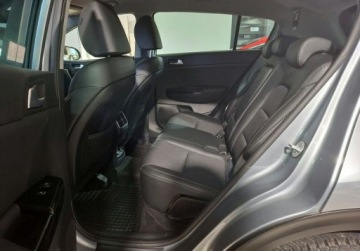 Kia Sportage IV SUV Facelifting 1.6 GDI 132KM 2018 Kia Sportage LED Climatronic Navi Keyless Kamera Alu 17 Salon PL Dealer Kia, zdjęcie 21