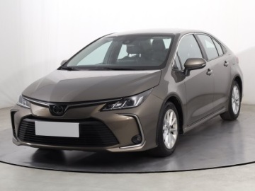 Toyota Corolla XII Sedan 1.5 VVT-i 125KM 2021 Toyota Corolla 1.5 VVT-i, Salon Polska, zdjęcie 1