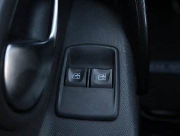 Dacia Logan II Sedan Facelifting 0.9 TCe 90KM 2018 Dacia Sandero 0.9 TCe, GAZ, Automat, Skóra, Navi, zdjęcie 17