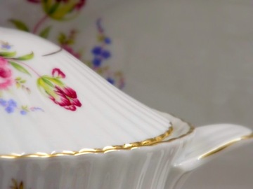 096 BULIONÓWKA 400 SPODEK 17 IWONA CHODZIEŻ MALCER PORCELANA