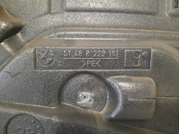 BMW 520 I E39 95-00 TLUMENÍ IZOLACE  DVEŘE LEVÝ PŘEDNÍ 8229161