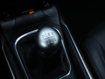 Toyota Avensis III Sedan Facelifting 2015 2.0 D-4D 143KM 2015 Toyota Avensis 2.0 D-4D, Salon Polska, zdjęcie 20