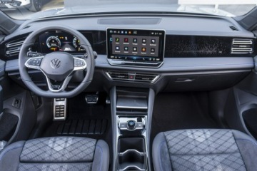 Volkswagen Tiguan III 2026 Volkswagen Tiguan R-Line Plus 2.0 TSI 4MOTION, zdjęcie 19