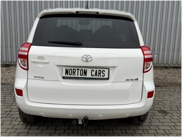 Toyota RAV4 III MPV Facelifting 2.2 D-4D 150KM 2011 Toyota RAV 4, zdjęcie 9