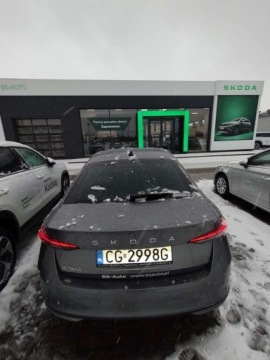 Skoda Octavia IV Liftback 1.5 TSI EVO 150KM 2025 Skoda Octavia Octavia Selection 1,5 TSI m-HEV 150 KM 7-bieg. DSG, maly prz, zdjęcie 8