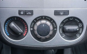 Opel Corsa D Hatchback 1.2 Twinport ECOTEC 80KM 2009 Opel Corsa 1,2 80 KM 1.2 Benzyna 80KM, zdjęcie 27