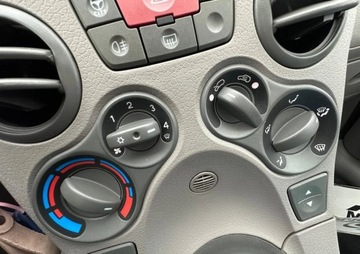 Fiat Panda II Hatchback 5d 1.1 MPI 54KM 2009 FIAT PANDA (169_) 1.1 54 KM, zdjęcie 6