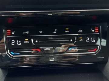 Volkswagen Arteon Fastback Facelifting 2.0 TSI 190KM 2021 Volkswagen Arteon Shooting Brake TSI 190KM R-Line Hak Kam.360 LED Mart, zdjęcie 23