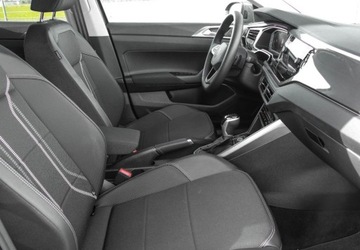 Volkswagen Taigo 1.5 TSI 150KM 2024 Volkswagen Taigo 1.5 TSI 150KM Style DSG Kamera Cofania Podgrzewane Fotele, zdjęcie 12