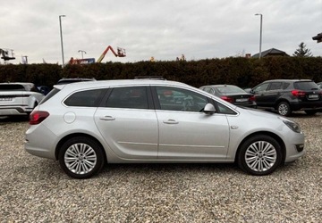 Opel Astra J Sports Tourer Facelifting 1.6 CDTI ecoFLEX 110KM 2014 Opel Astra Samochod z gwarancja 1.6 Diesel 110KM, zdjęcie 7