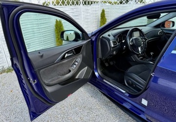 Infiniti Q30 1.6T 122KM 2016 Infiniti Q30 Infiniti Q30 1.6t Premium Tech 1.6 Benzyna 122KM, zdjęcie 32