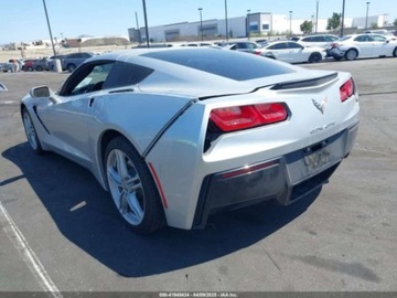Chevrolet Corvette C7 2016 Chevrolet Corvette Stingray 2016 6.2l 6.2 Benzyna 455KM, zdjęcie 3