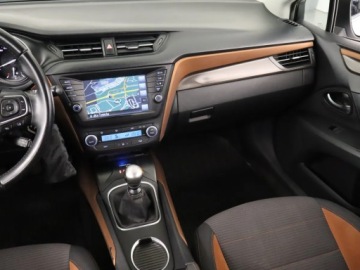 Toyota Avensis III Wagon Facelifting 2015 2.0 D-4D 143KM 2015 Toyota Avensis 2.0 D-4D, Salon Polska, Navi, zdjęcie 7