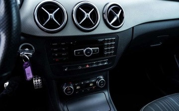 Mercedes Klasa B W246 Sports Tourer 220 184KM 2014 Mercedes-Benz Klasa B 2.0B 184Ps 4x4 PolSkora Bixenon Navi Ledy Alu18 Bixe, zdjęcie 35