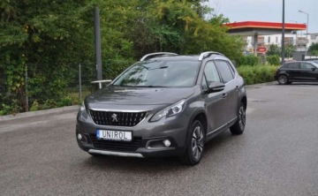 Peugeot 2008 I SUV Facelifting 1.2 PureTech 82KM 2018 Peugeot 2008 LIFT Benzyna Klimatyzacja 1.2 Benzyna 82KM, zdjęcie 11