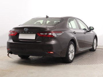 Toyota Camry IX Sedan 2.5 Hybrid Dynamic Force 218KM 2021 Toyota Camry 2.5 Hybrid, Salon Polska, zdjęcie 4