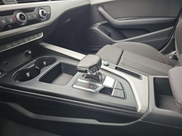 Audi A4 B9 Avant Facelifting 2.0 35 TFSI 150KM 2022 Audi A4 Avant tempomat, kamera cofania, gwarancja do 2027, full led 2.0, zdjęcie 17