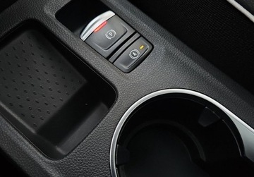 Renault Captur II Crossover 1.0 TCe 90KM 2023 Renault Captur SalonPL SerwisASO Panorama BOSE Grupa Adamowscy Benzyna 90KM, zdjęcie 29