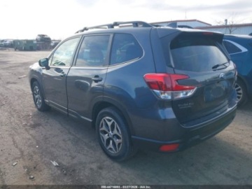 Subaru 2023 Subaru Forester 2023r., 4x4, 2.5L 2.5 Benzyna 182KM, zdjęcie 2