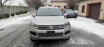 Volkswagen Touareg II 2012 Volkswagen Touareg II 3.0 VW 7P TSI HYBRID 2012, zdjęcie 3