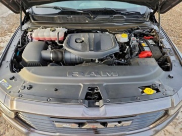  RAM 1500 Laramie 2025 3.0 Benzyna 395KM, zdjęcie 6