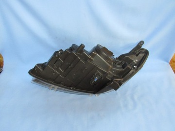 PRAVÁ SAAB 93 9-3 FACELIFT BI-XENON LED NE NATÁČECÍ JEHLA EURO