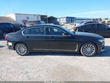 BMW Seria 7 G70 2022 BMW Seria 7 740i 2022 3.0 Benzyna 335KM, zdjęcie 6