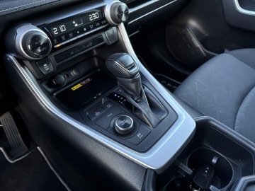 Toyota RAV4 V SUV Facelifting 2.5 Hybrid Dynamic Force 222KM 2023 Toyota RAV4 2.5 Hybrid Comfort 4x4 V (2018-) 2.5 H, zdjęcie 25
