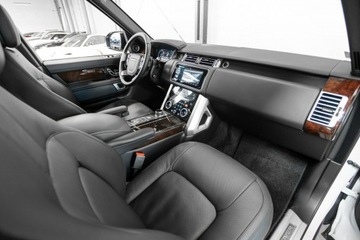Land Rover Range Rover IV SUV SWB Facelifting 4.4 SDV8 339KM 2020 Land Rover Range Rover 4.4 SDV8 339 KM Vogue., zdjęcie 19
