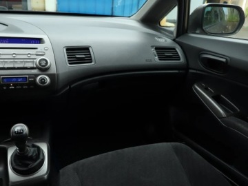 Honda Civic VIII Sedan 1.8 i-VTEC 140KM 2010 Honda Civic 1.8, Salon Polska, Klima, Klimatronic, zdjęcie 7