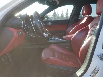 Alfa Romeo Giulia II Sedan Facelifting 2.0 Turbo 280KM 2020 Alfa Romeo Giulia TI 2020 2.0l 2.0 Benzyna 280KM, zdjęcie 7